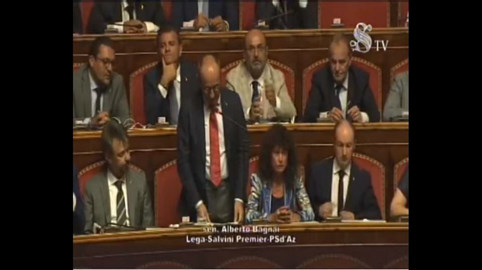 Bagnai risponde a Conte e mostra i veri motivi della crisi Bagnai risponde a Conte e mostra i veri motivi della crisi