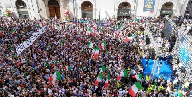 Ieri a Montecitorio la manifestazione dei patrioti indetta da Fratelli d'Italia