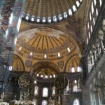 Il Qatar dietro la decisione di Erdogan di convertire Hagia Sophia in una moschea