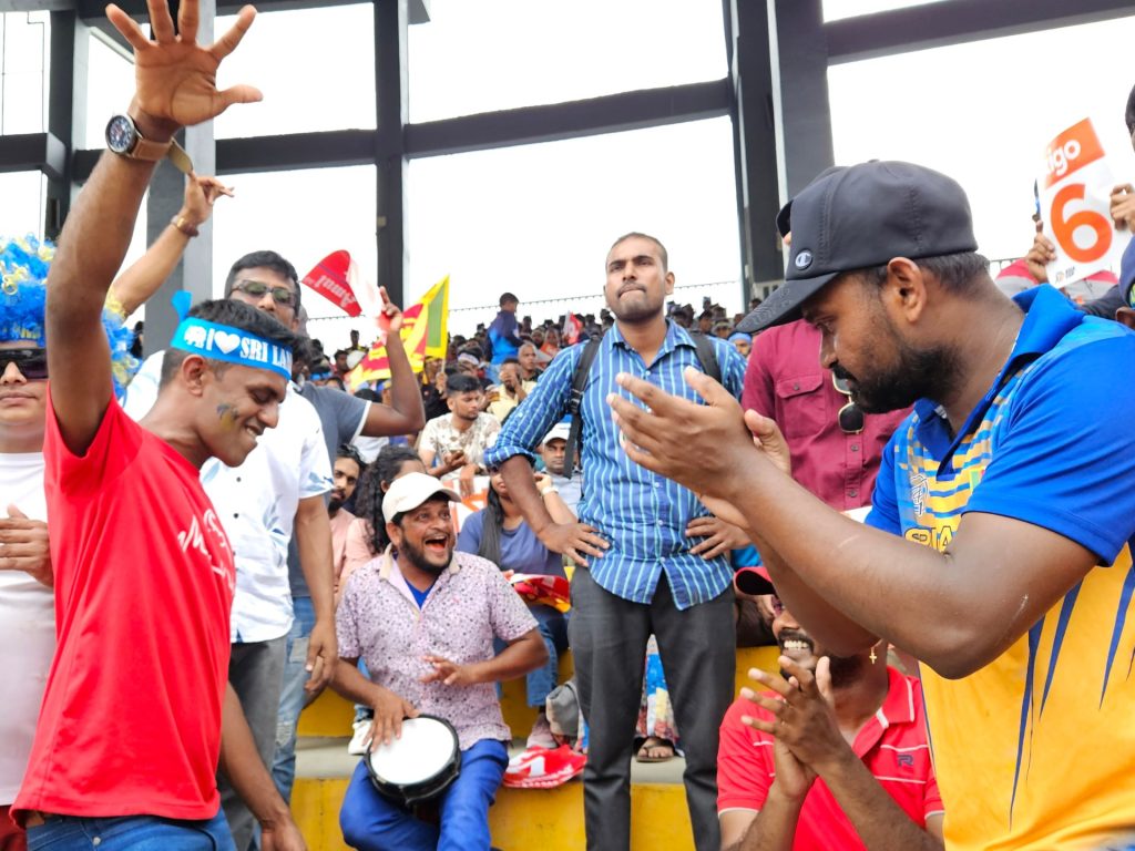 "Funziona come un balsamo": come il cricket unifica lo Sri Lanka in tempi di crisi