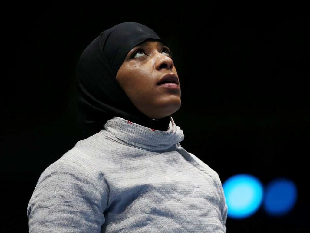 L'olimpionico statunitense Ibtihaj Muhammad: ho mostrato cosa possono fare le donne musulmane nello sport