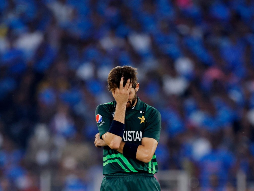 Il Pakistan assediato incontra l'Australia, nemesi della Coppa del mondo di cricket ICC