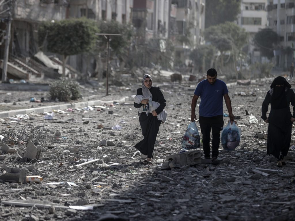 Israele sta facendo scomparire forzatamente Gaza