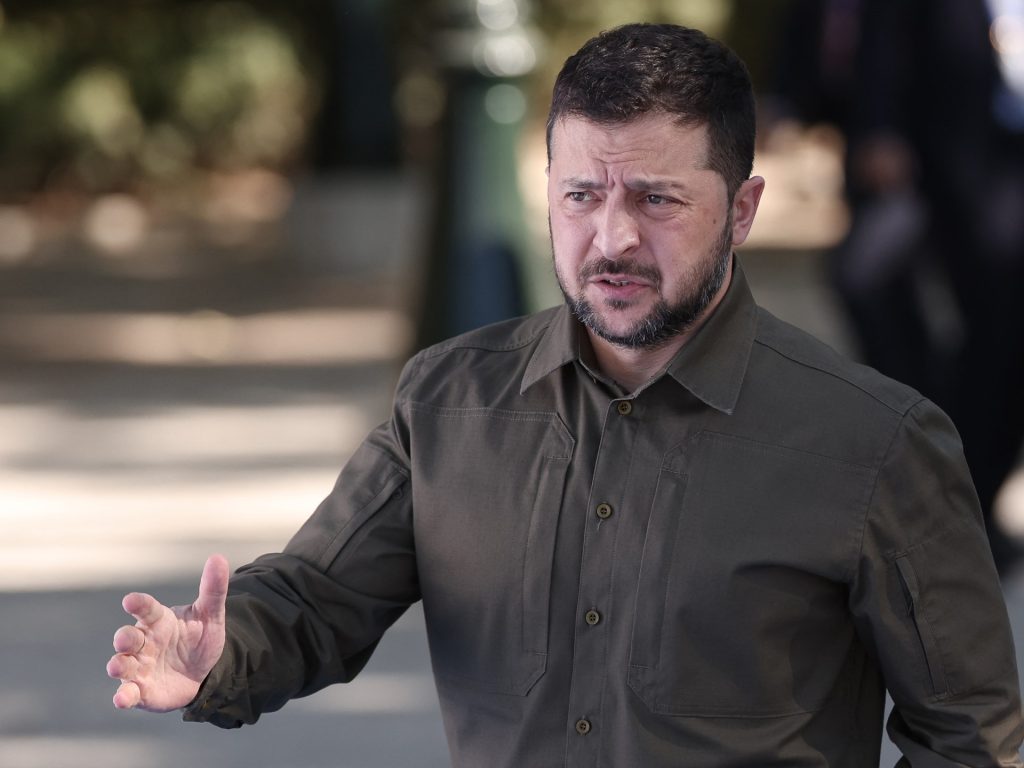 L’Ucraina utilizza missili a lungo raggio ATACMS, dice Zelenskyj