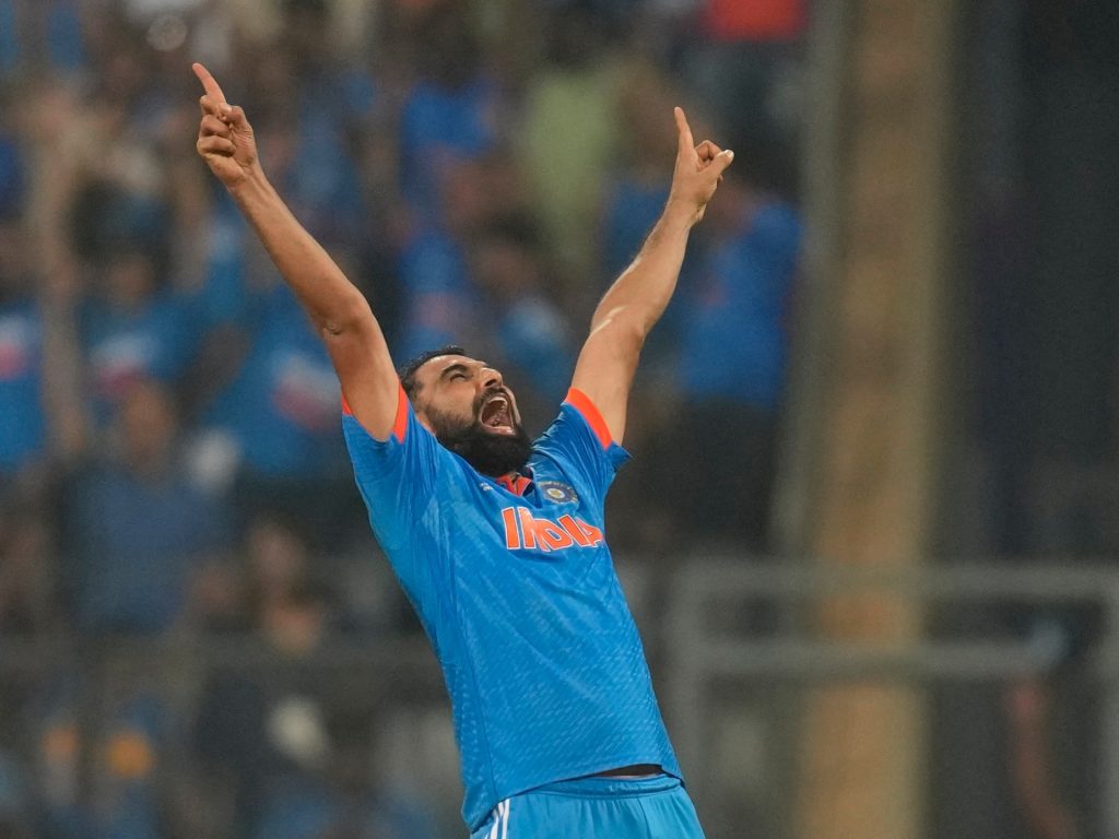 Shami a sette wicket fa deragliare la Nuova Zelanda mentre l'India ruggisce verso la finale della Coppa del Mondo