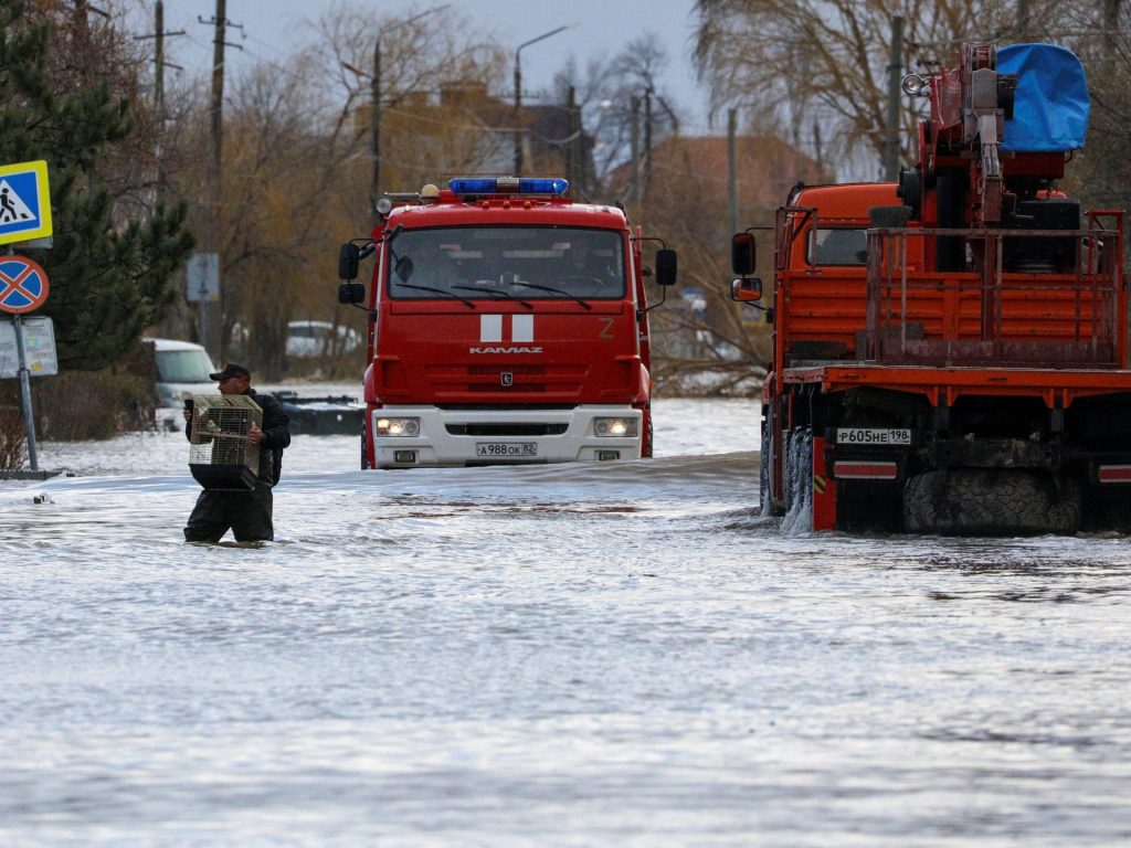 Almeno tre morti nella tempesta che ha colpito la Russia, la costa ucraina del Mar Nero