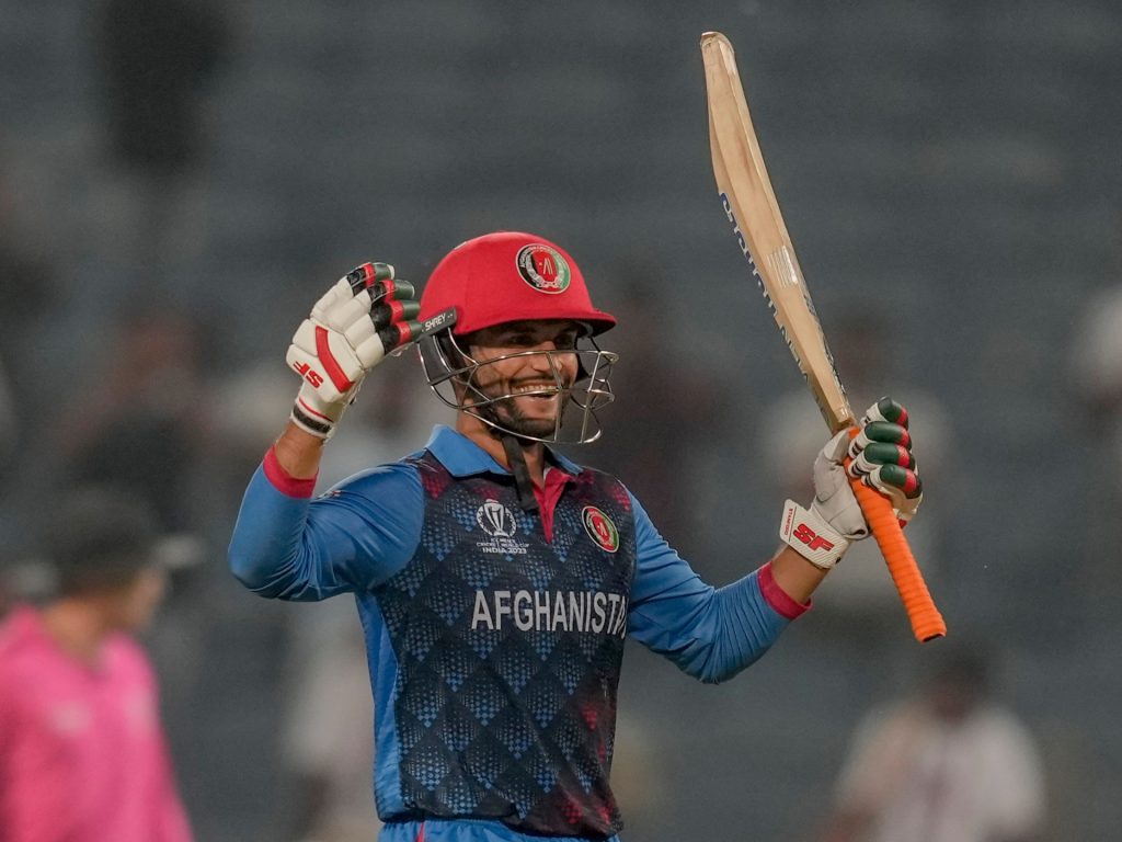 L'Afghanistan batte lo Sri Lanka per aumentare le speranze di semifinale della Coppa del mondo di cricket