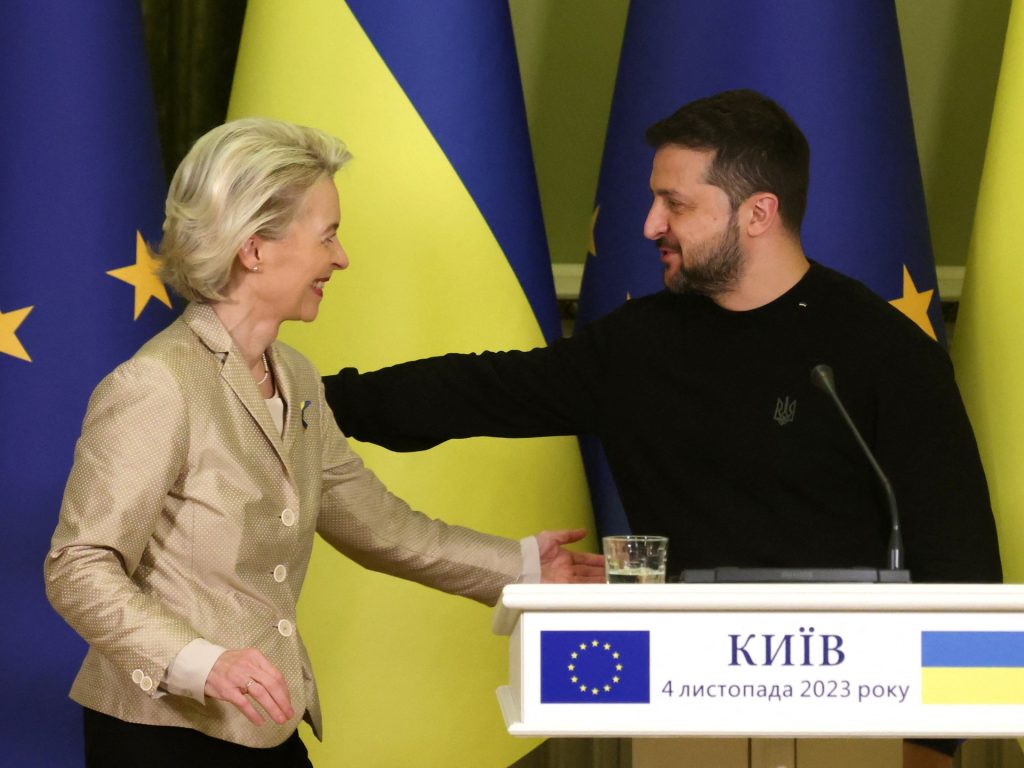 Zelenskyj ucraino nega la guerra con la Russia allo “stallo”