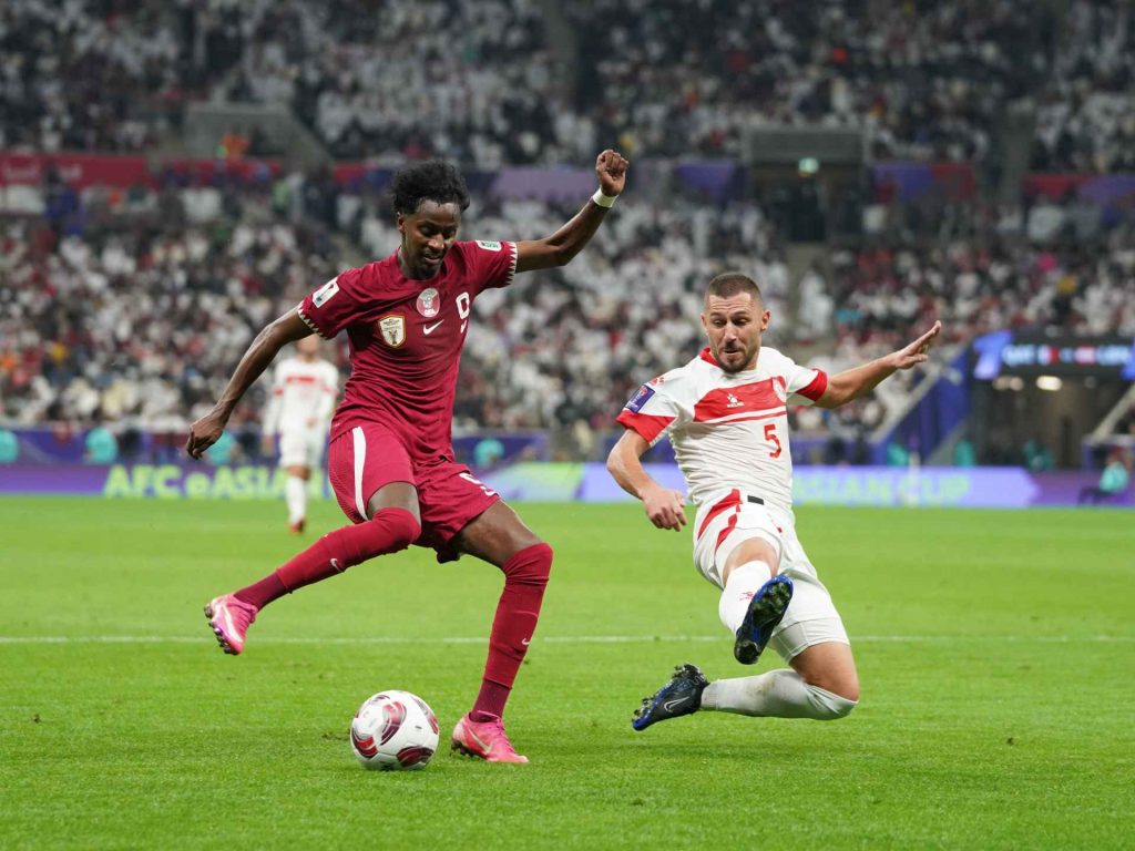 I padroni di casa del Qatar entusiasmano i tifosi con un inizio vincente alla AFC Asian Cup 2023