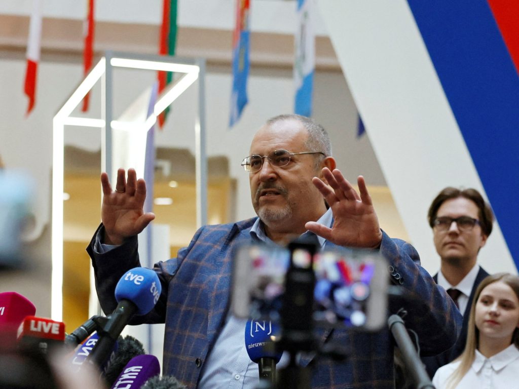 L'Ucraina critica alla guerra presenta un'offerta per sfidare Putin alla presidenza della Russia
