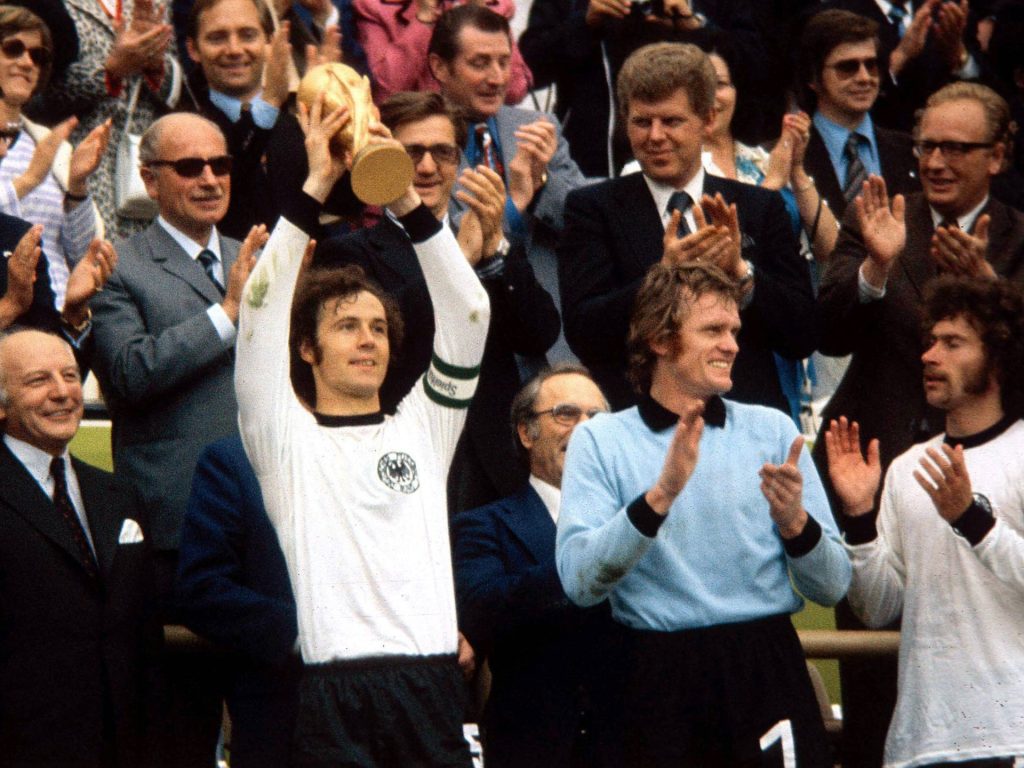 La leggenda del calcio tedesco Franz Beckenbauer è morta all'età di 78 anni