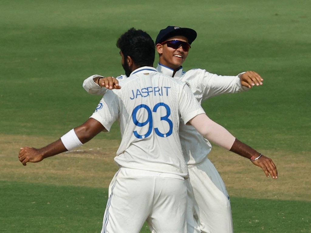Ashwin e Bumrah guidano l'India alla vittoria nei test contro l'Inghilterra