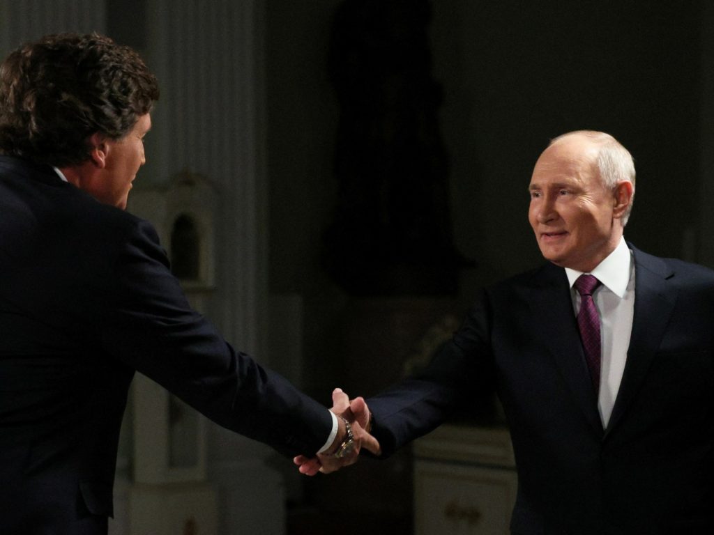 Decodificare le "idee ossessive" di Putin nell'intervista a Tucker Carlson