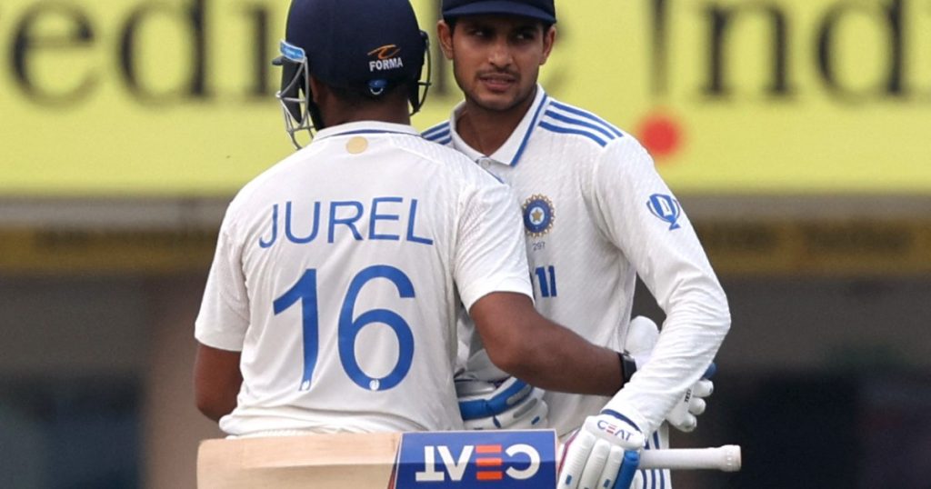 L'India ha battuto l'Inghilterra per cinque wicket e ha vinto la serie di test a Ranchi