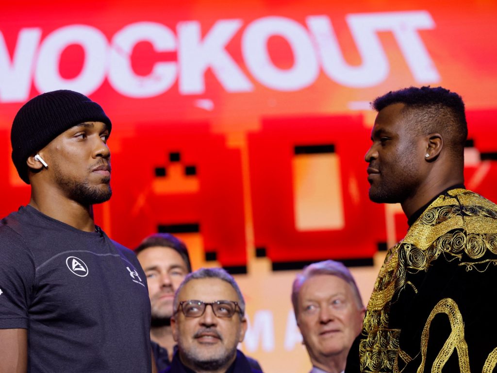 Anteprima: Anthony Joshua vs Francis Ngannou – incontro di boxe dei pesi massimi