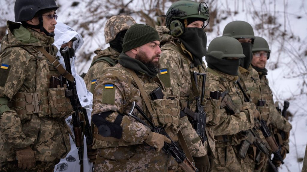 I paramilitari anti-Putin rivendicano un'incursione in Russia dall'Ucraina