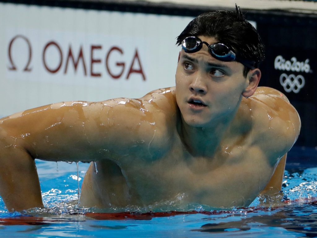 L'unica medaglia d'oro olimpica di Singapore, Joseph Schooling, si ritira