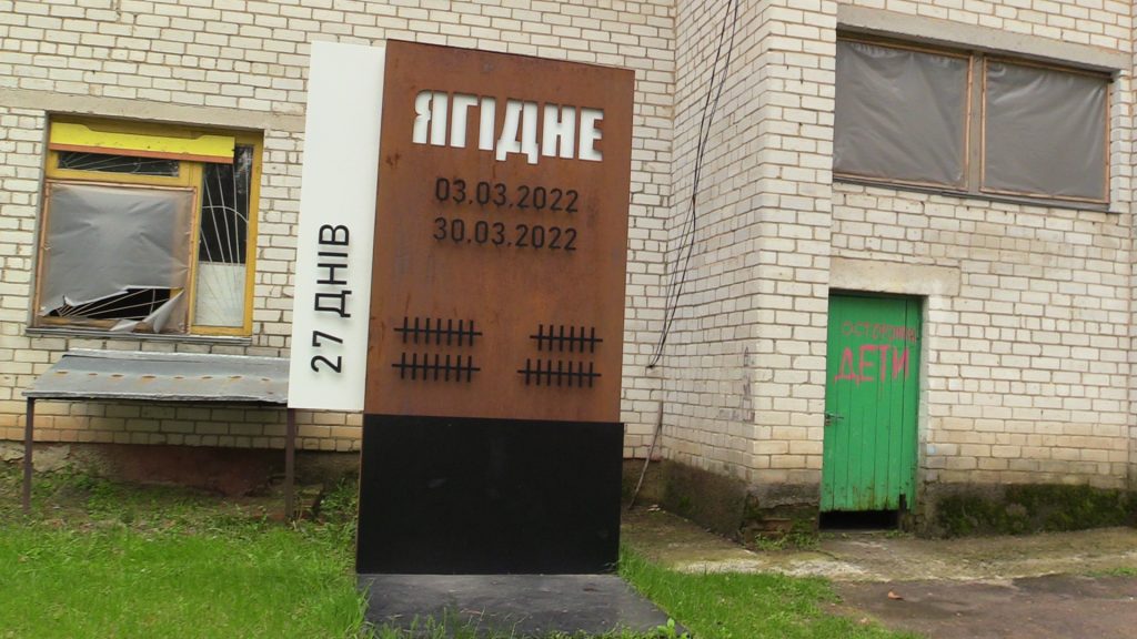 "La visione del mondo di Putin": all'interno di un villaggio ucraino trasformato in un campo di sterminio