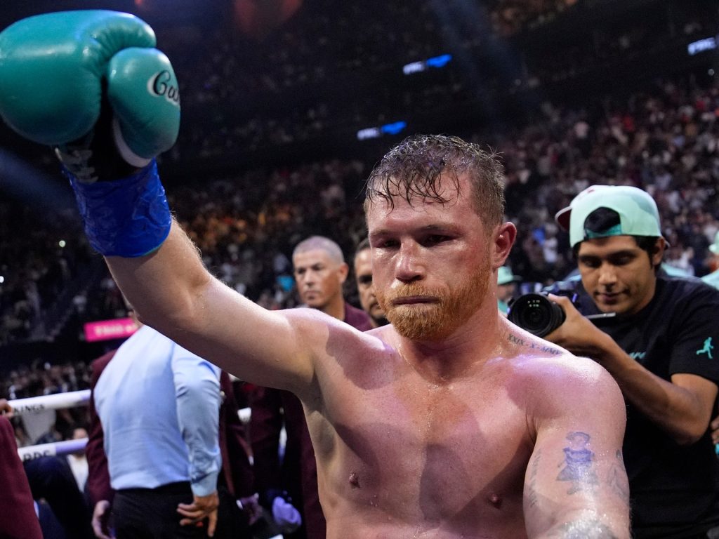 Alvarez vs Munguia: Canelo conserva i titoli di boxe con una vittoria unanime