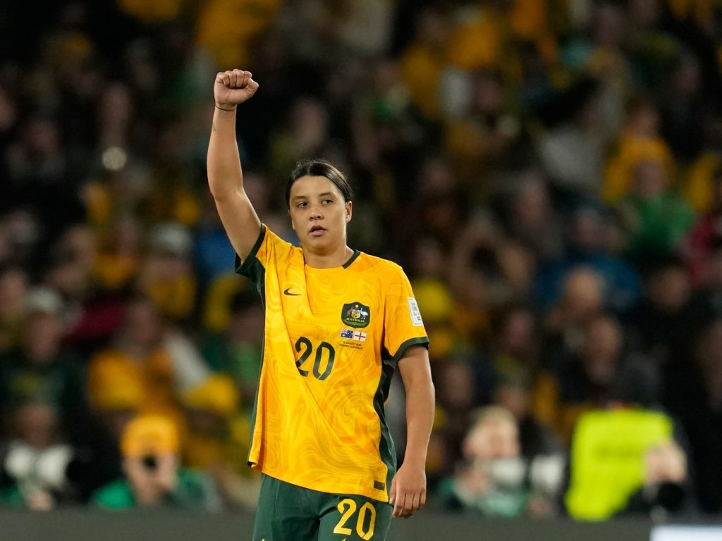 L'australiano Sam Kerr non potrà partecipare alle Olimpiadi di Parigi 2024 per un infortunio al legamento crociato anteriore