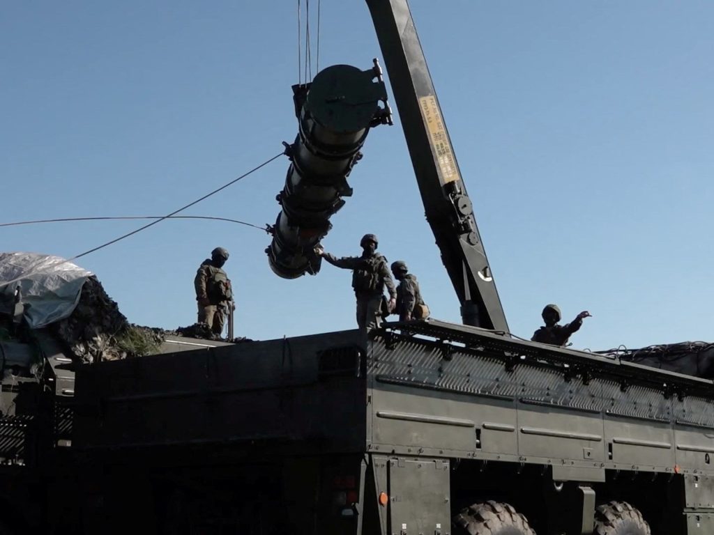 La Russia avvia “esercitazioni nucleari tattiche” vicino al confine con l’Ucraina