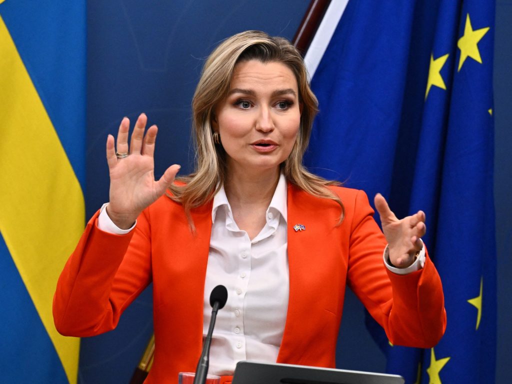 La Svezia annuncia aiuti militari da 1,23 miliardi di dollari per l'Ucraina mentre Blinken visita la Moldavia