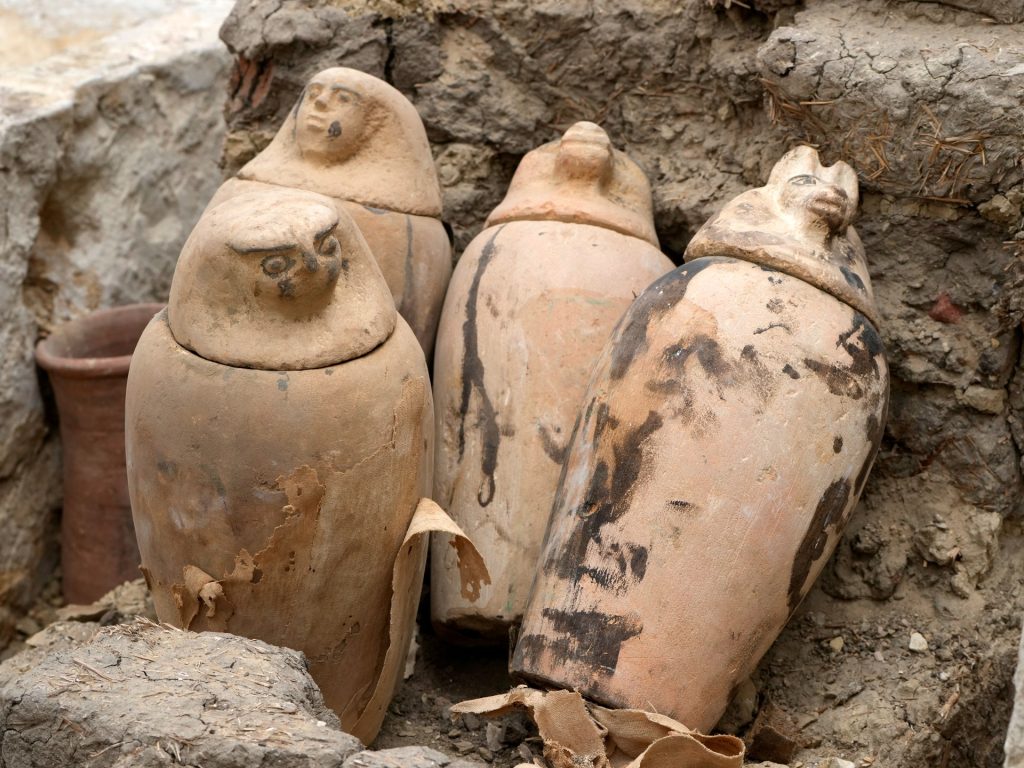 Gli antichi egizi usavano la chirurgia per curare il cancro al cervello?