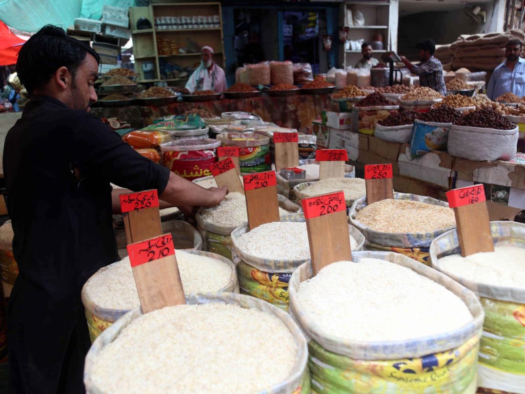 L'economia del Pakistan, colpita dalla crisi, si sta finalmente riprendendo?