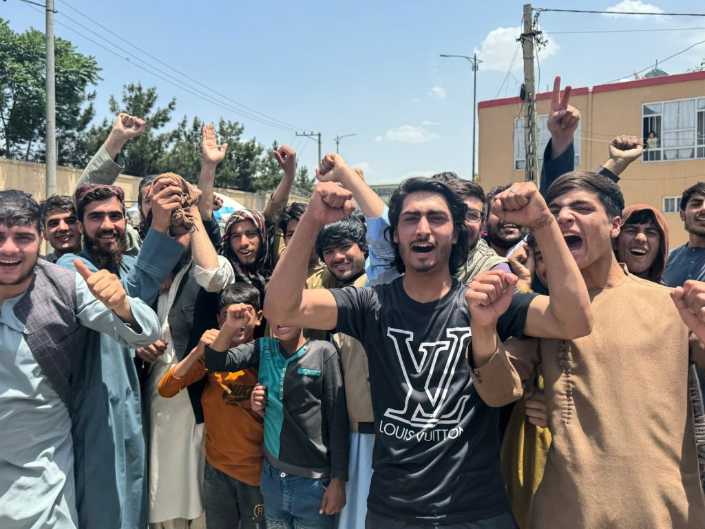 L'Afghanistan esplode in festa quando la squadra raggiunge la semifinale della Coppa del Mondo T20