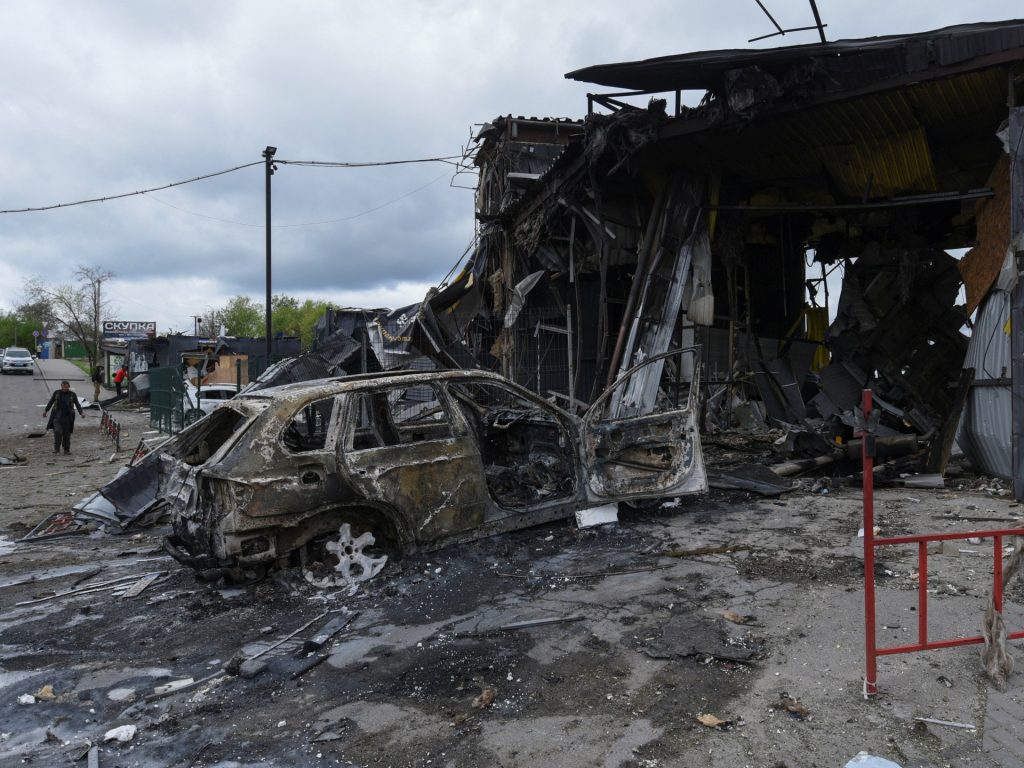 Almeno 12 morti durante l'ondata di attacchi russi contro l'Ucraina