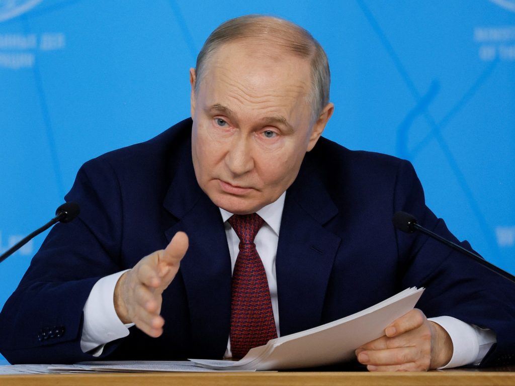 Putin definisce “furto” l’accordo del G7 sui beni russi congelati per il prestito all’Ucraina