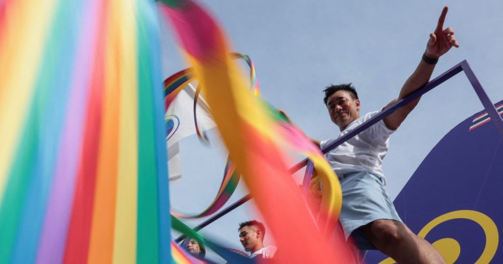 "Baht rosa": le aziende thailandesi inseguono la fortuna dei matrimoni tra persone dello stesso sesso