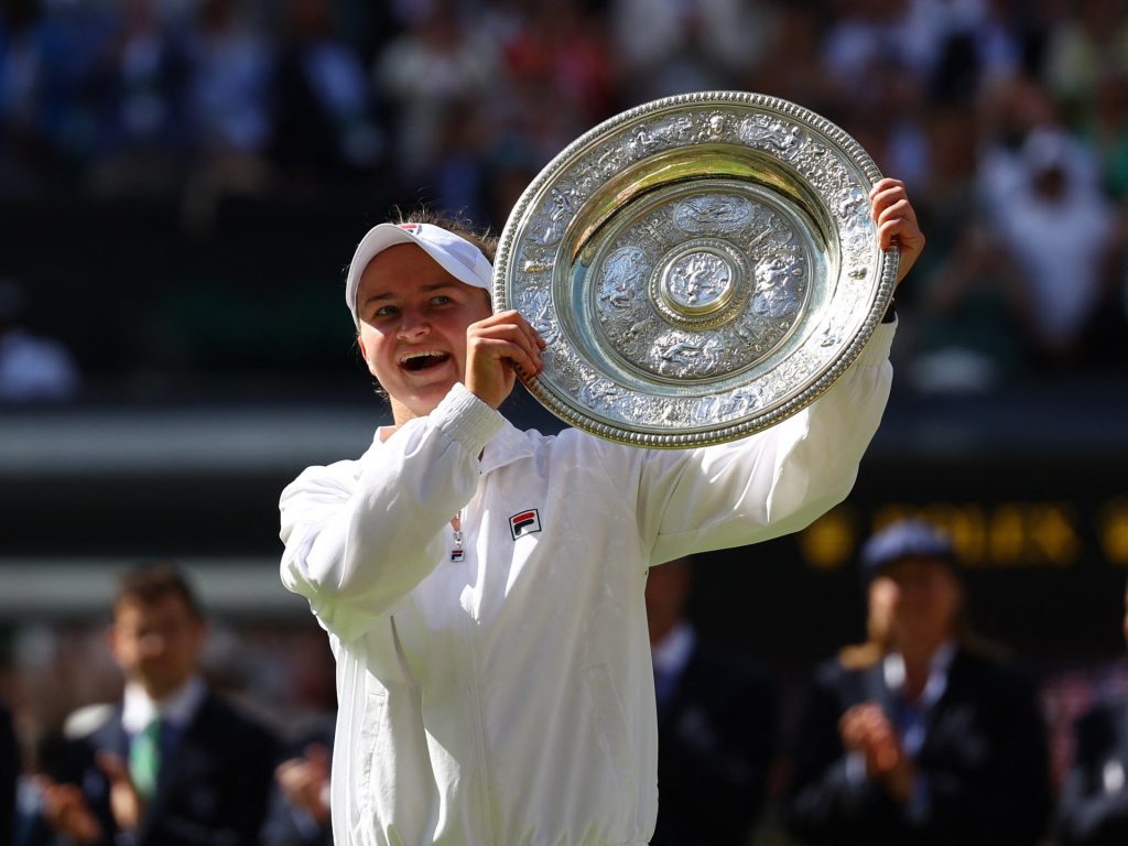 Tennis: Krejcikova vince Wimbledon e conquista il secondo titolo del Grande Slam in singolare