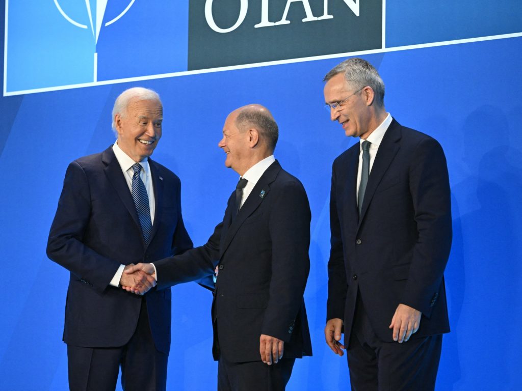 La Russia avverte che "scoraggerà" la NATO mentre si avvicina ai suoi confini