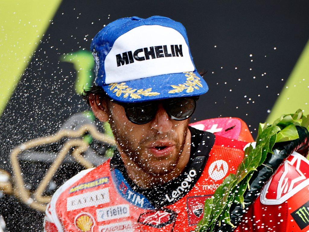 Bastianini vince il MotoGP britannico, Martin riprende il comando del campionato