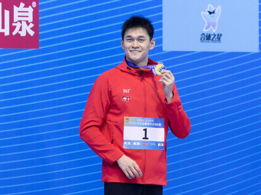 Il nuotatore cinese Sun Yang vince al ritorno dalla squalifica di quattro anni per droga