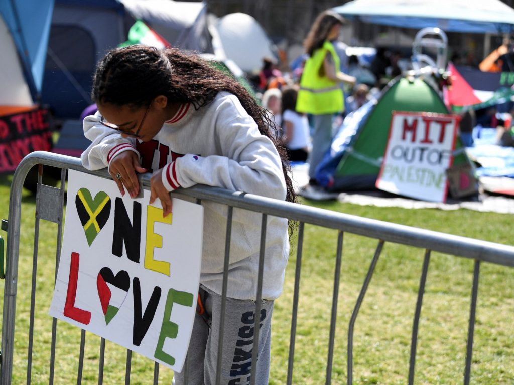 Kamala Harris e il rafforzamento della solidarietà tra neri e palestinesi