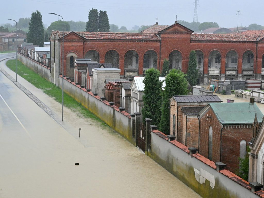 L'UE promette miliardi di aiuti per le zone colpite dalle inondazioni nel nord Italia