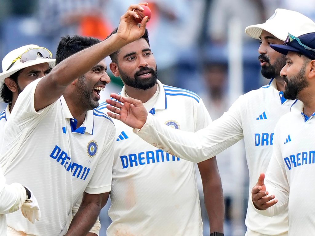 Cricket: l'India batte il Bangladesh per 280 run e vince il primo test a Chennai