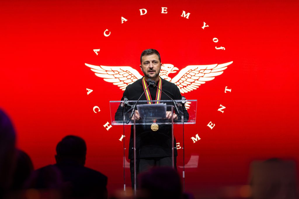 Zelenskyj cerca investimenti statunitensi nel martoriato settore energetico dell’Ucraina