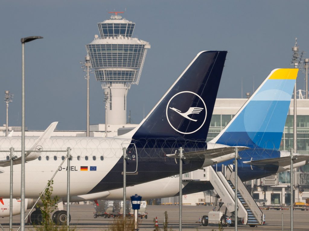 Lufthansa paga una multa record di 4 milioni di dollari per aver vietato il volo a passeggeri ebrei