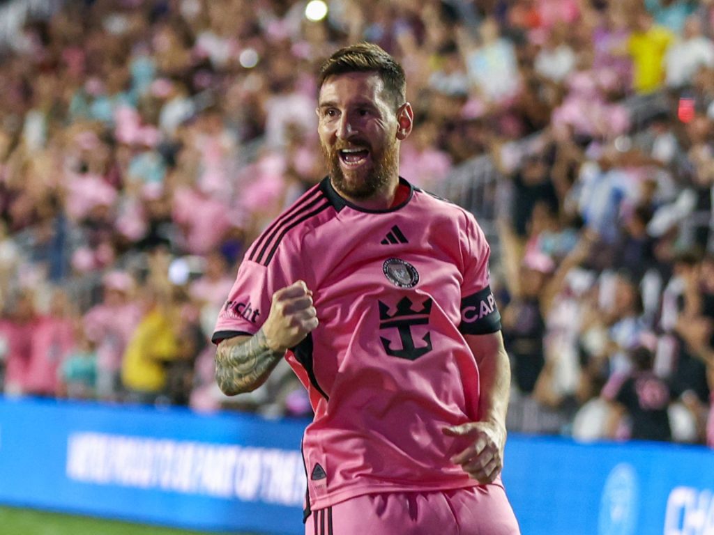 Messi segna una tripletta mentre l'Inter Miami accede alla Coppa del Mondo per club 2025