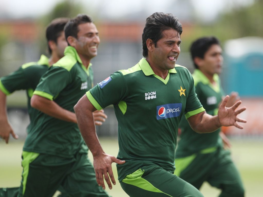 Il Pakistan nomina Aaqib Javed come nuovo allenatore di cricket con la palla bianca
