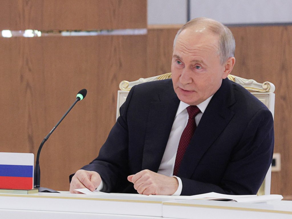 Putin minaccia l’Ucraina con un nuovo missile mentre lo sbarramento russo colpisce la rete elettrica