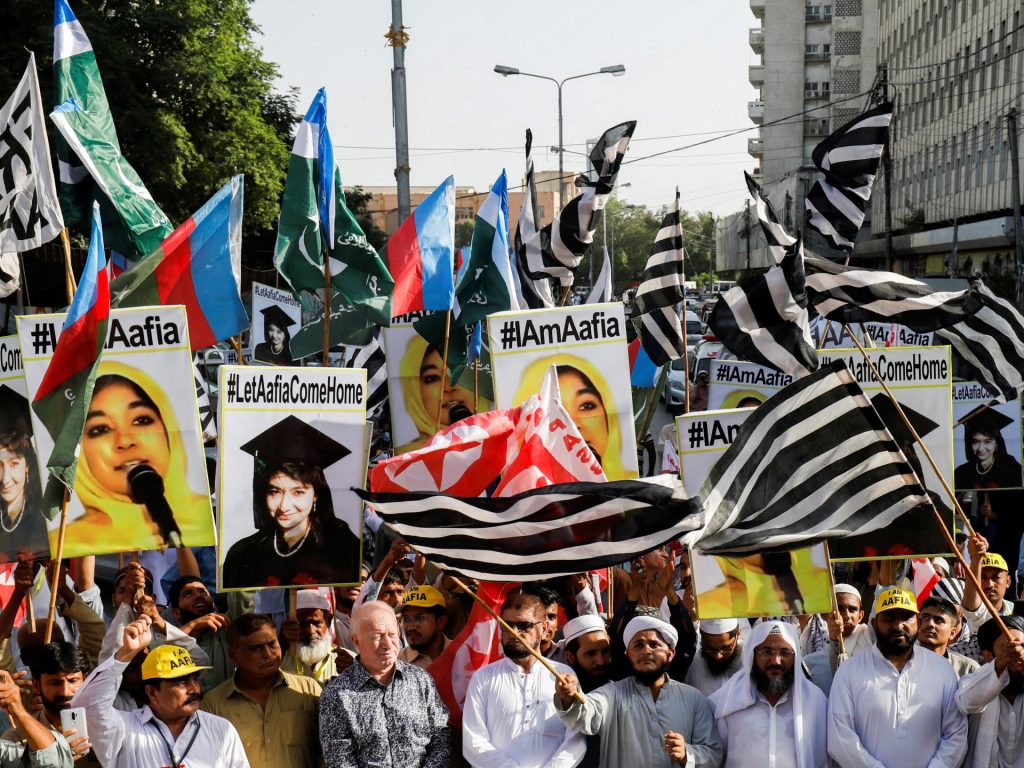 Alla “donna musulmana più oppressa del mondo” viene ora negato il conforto religioso