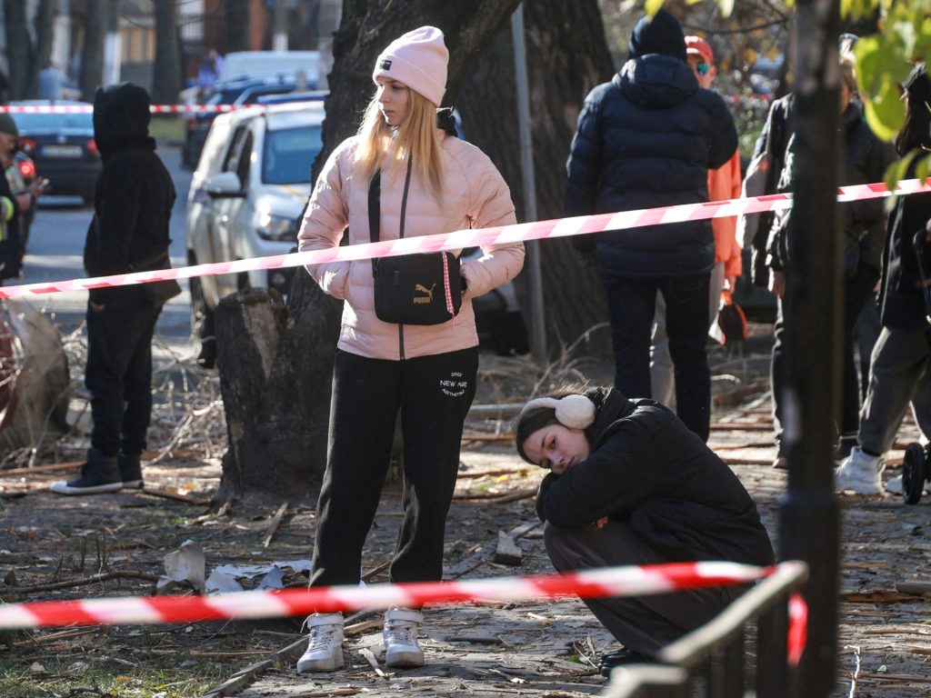 La Russia minaccia l’Europa con attacchi mentre divora l’est dell’Ucraina