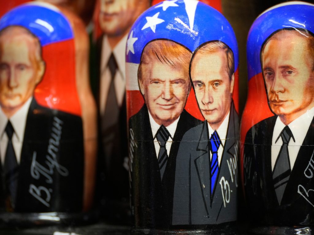 “Troppo presto per rallegrarsi”: perché la Russia non festeggia ancora la vittoria di Trump