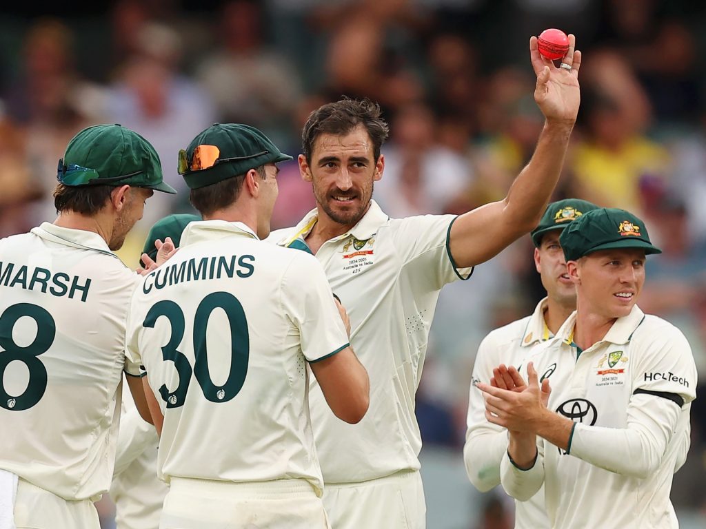 Starc è tutt'altro che "lento" in quanto il migliore in carriera dà all'Australia un vantaggio sull'India