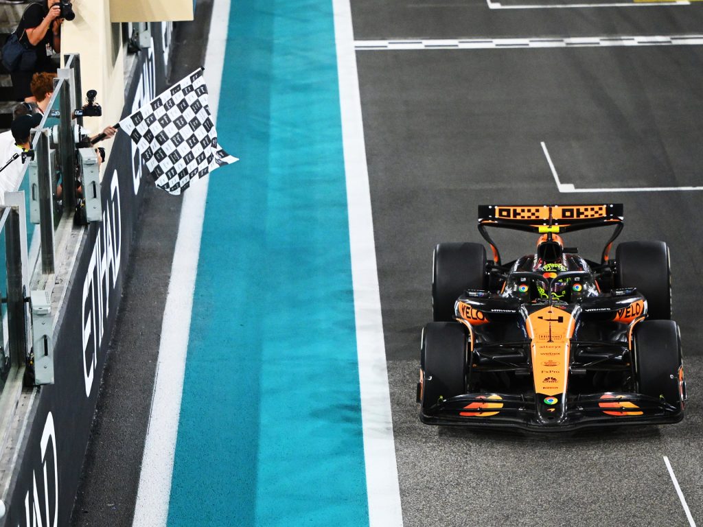 Norris vince il Gran Premio di Abu Dhabi, la McLaren conquista il titolo Costruttori di F1