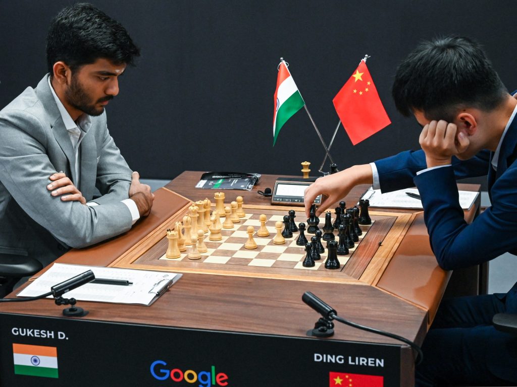 Gukesh sconfigge Ding e si porta in vantaggio per 6-5 nel campionato mondiale di scacchi